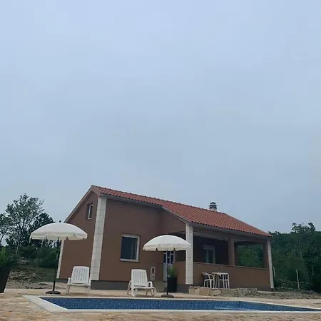 Holiday Julija